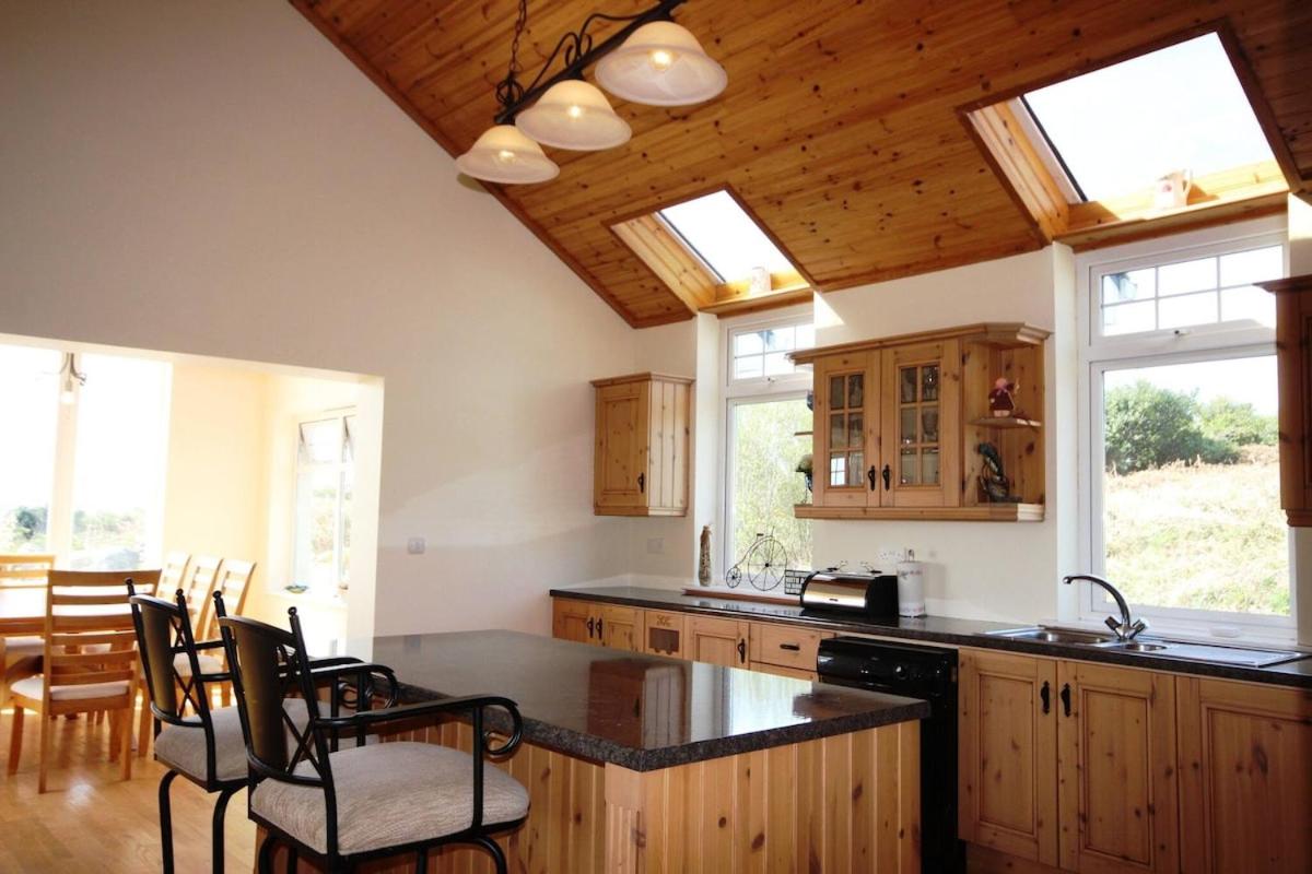 The Uplands - B&B An Spidéal