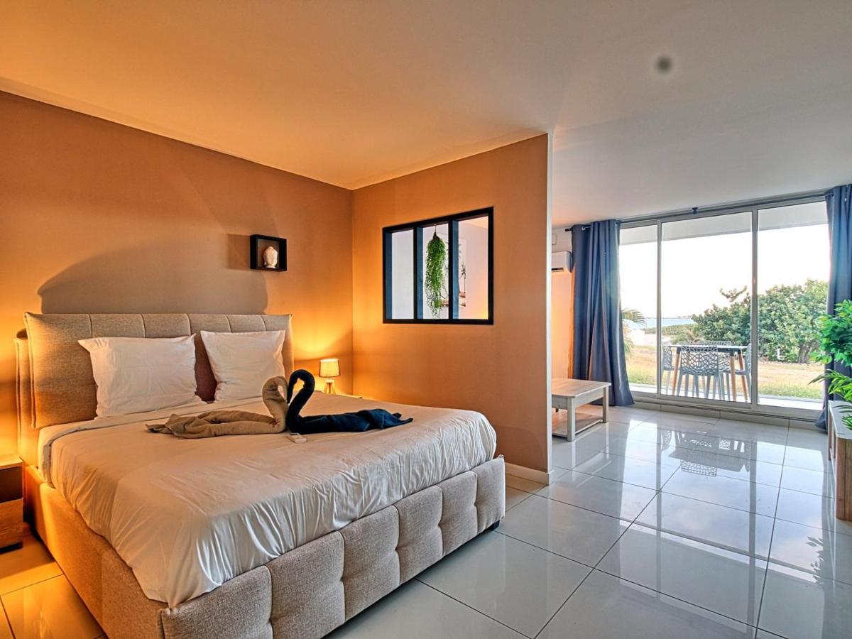Escapade Romantique à Proximité de la Plage d'Orient Bay - B&B Marigot