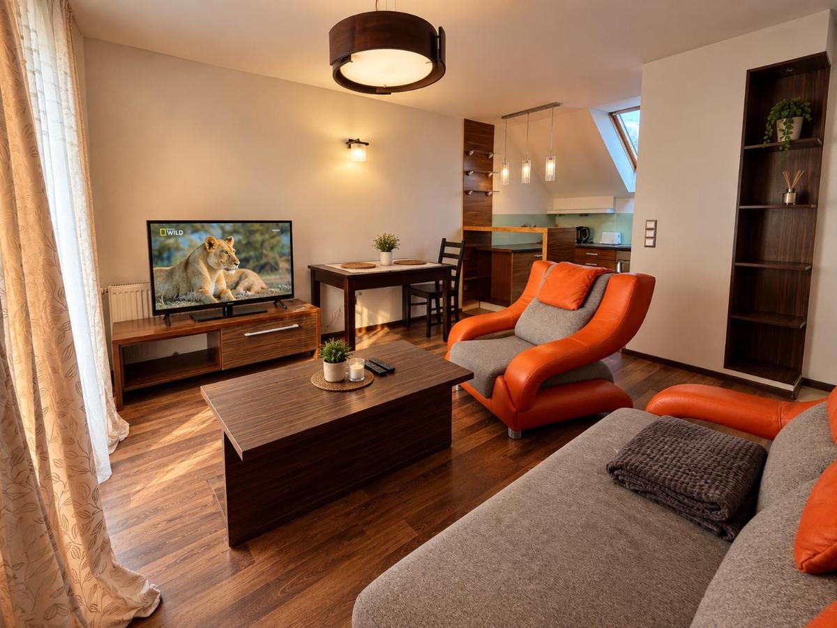 Sleep Stay Orange & Grey - B&B Konin