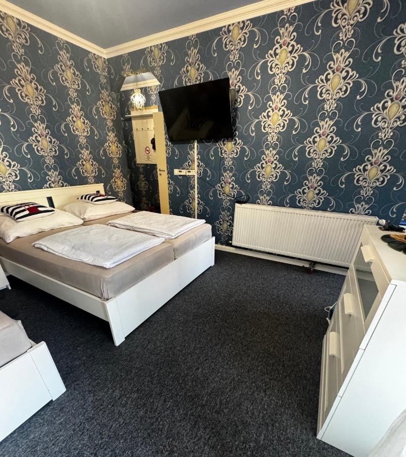 Beli Blue Apartman - Chambres d'hôtes Hajdúszoboszló