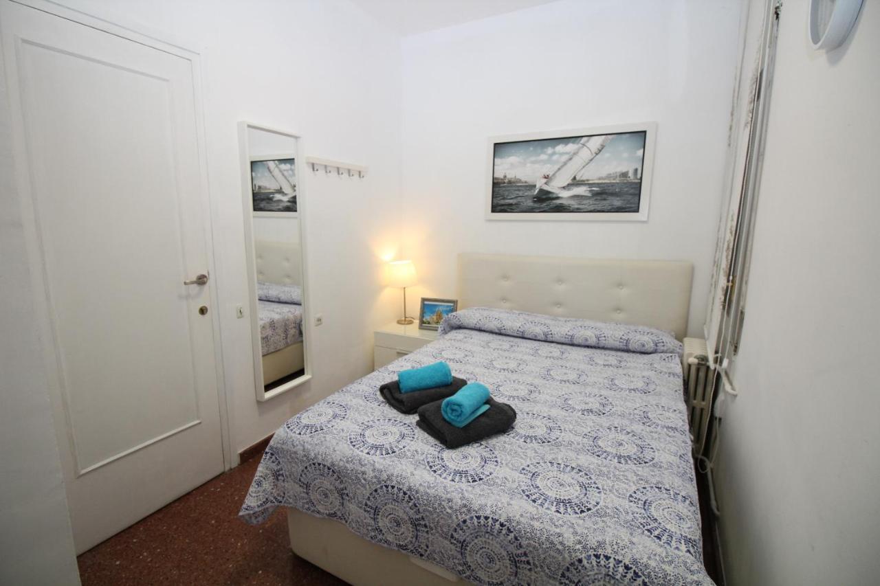 Doppelzimmer mit Gemeinschaftsbad