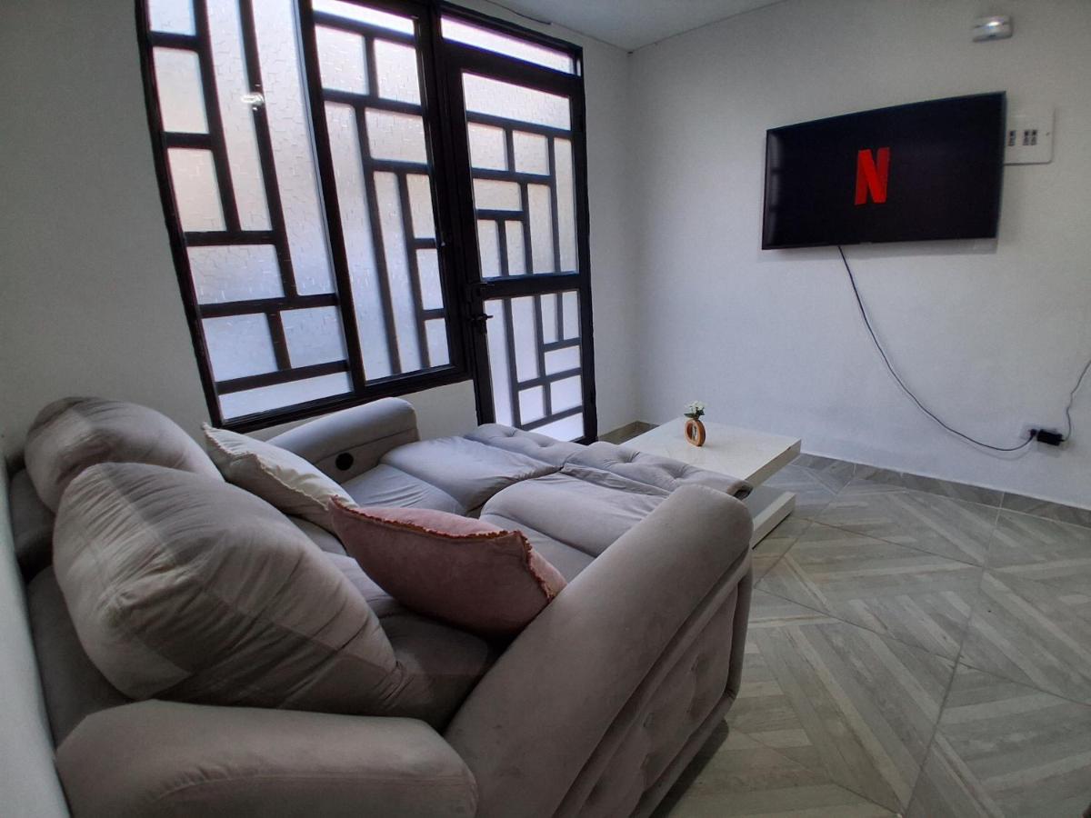 Appartamento con 2 Camere da Letto