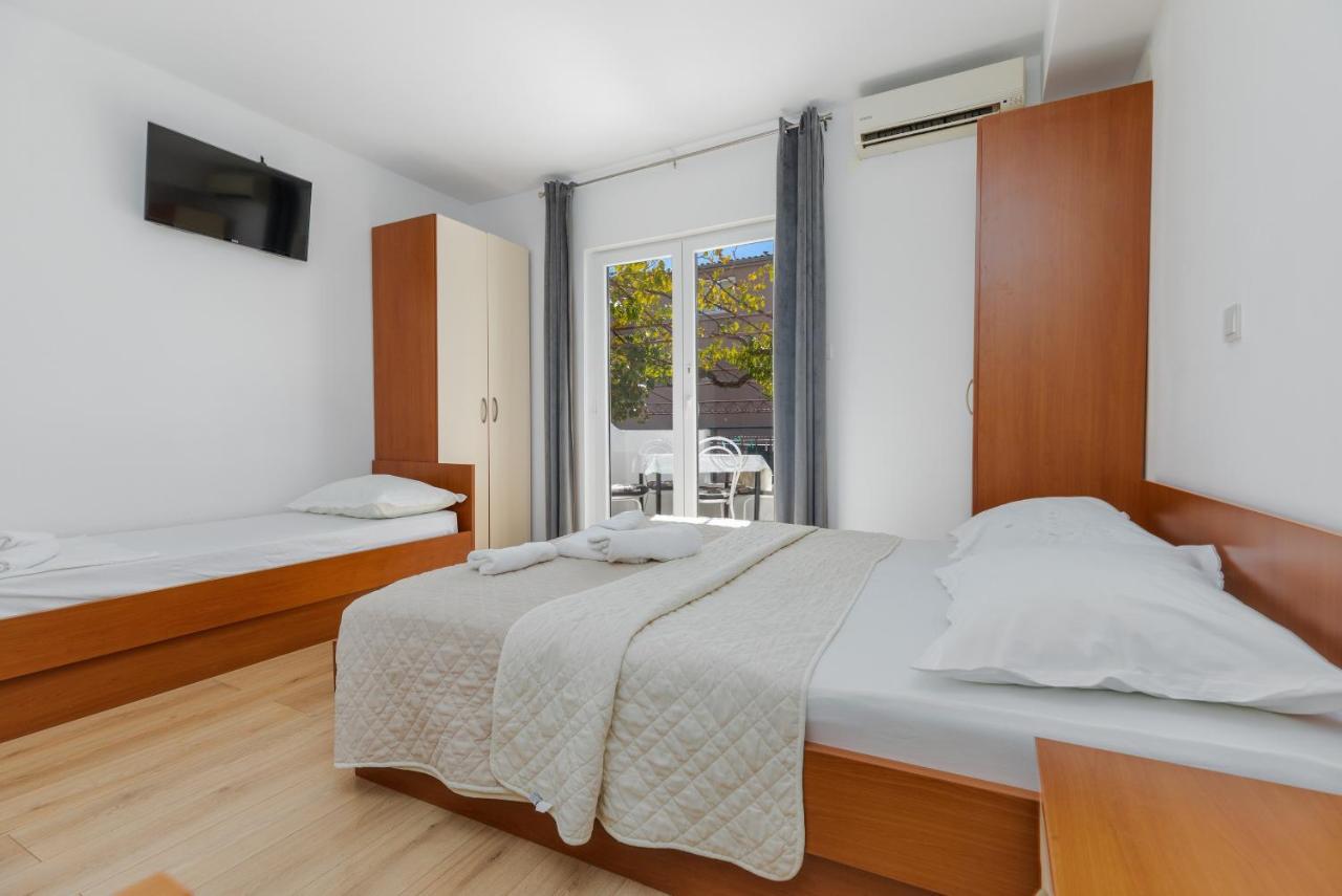 Appartamento con 1 Camera da Letto, Balcone e Vista Mare