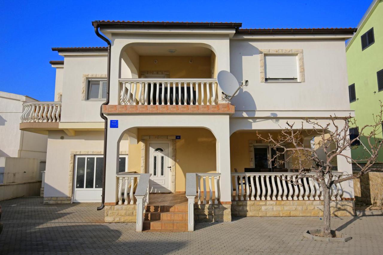 Apartments Tina P - Ferienwohnung