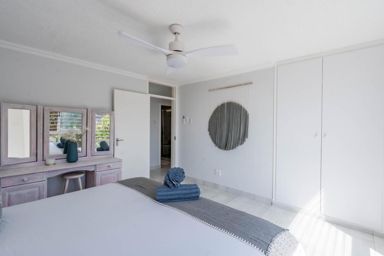 Beachfront Luxury Apartment at Kenwyn on Sea - Chambres d'hôtes Ballito