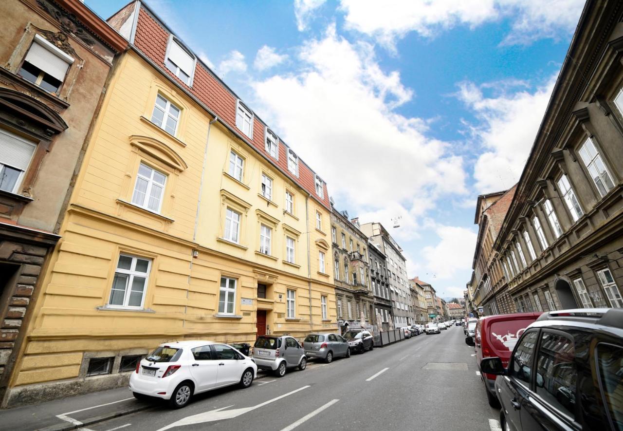 Zagreb 3 Hearts - B&B