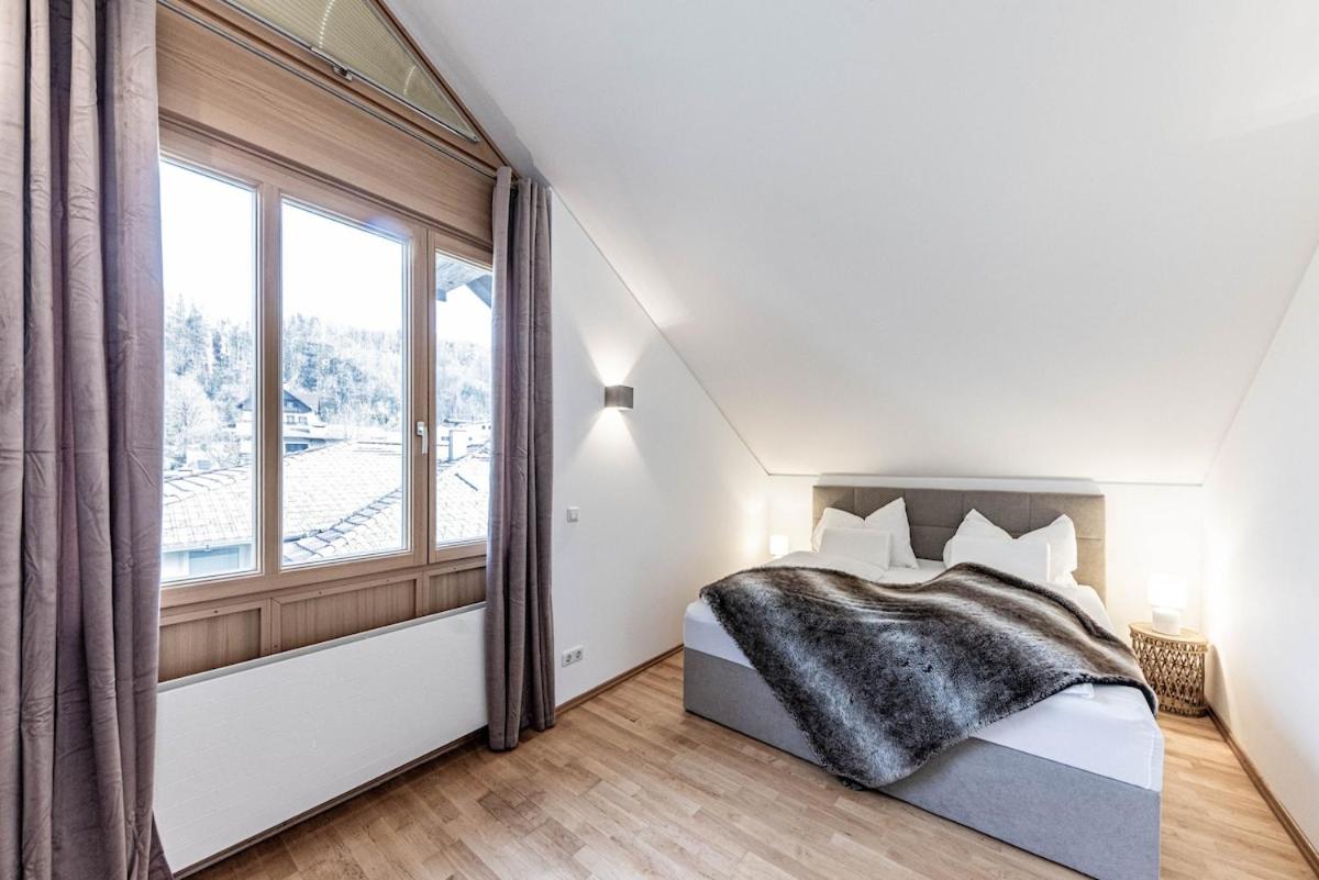 Beautiful and large property in Maria Alm am Steinernen Meer - B&B Schattberg