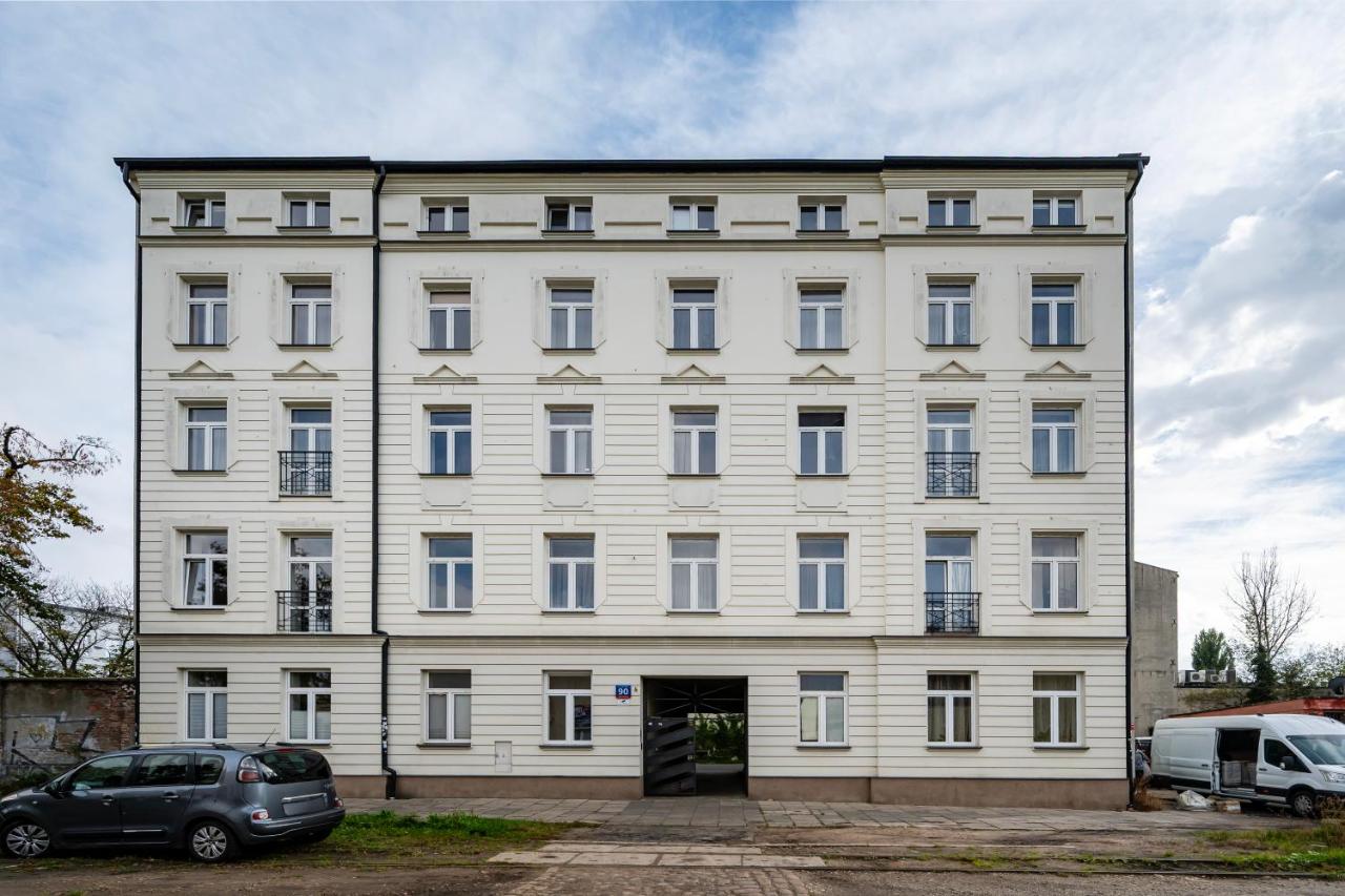 Legionów Central Studios by BookingHost - Bed and Breakfast Łódź