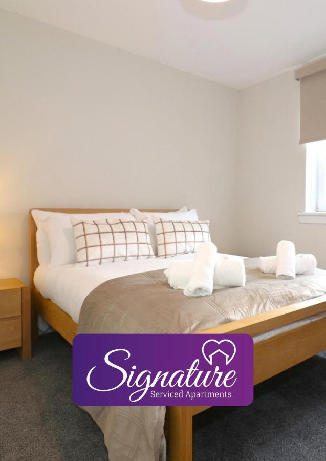 Signature Greenfield House - B&B Wishaw