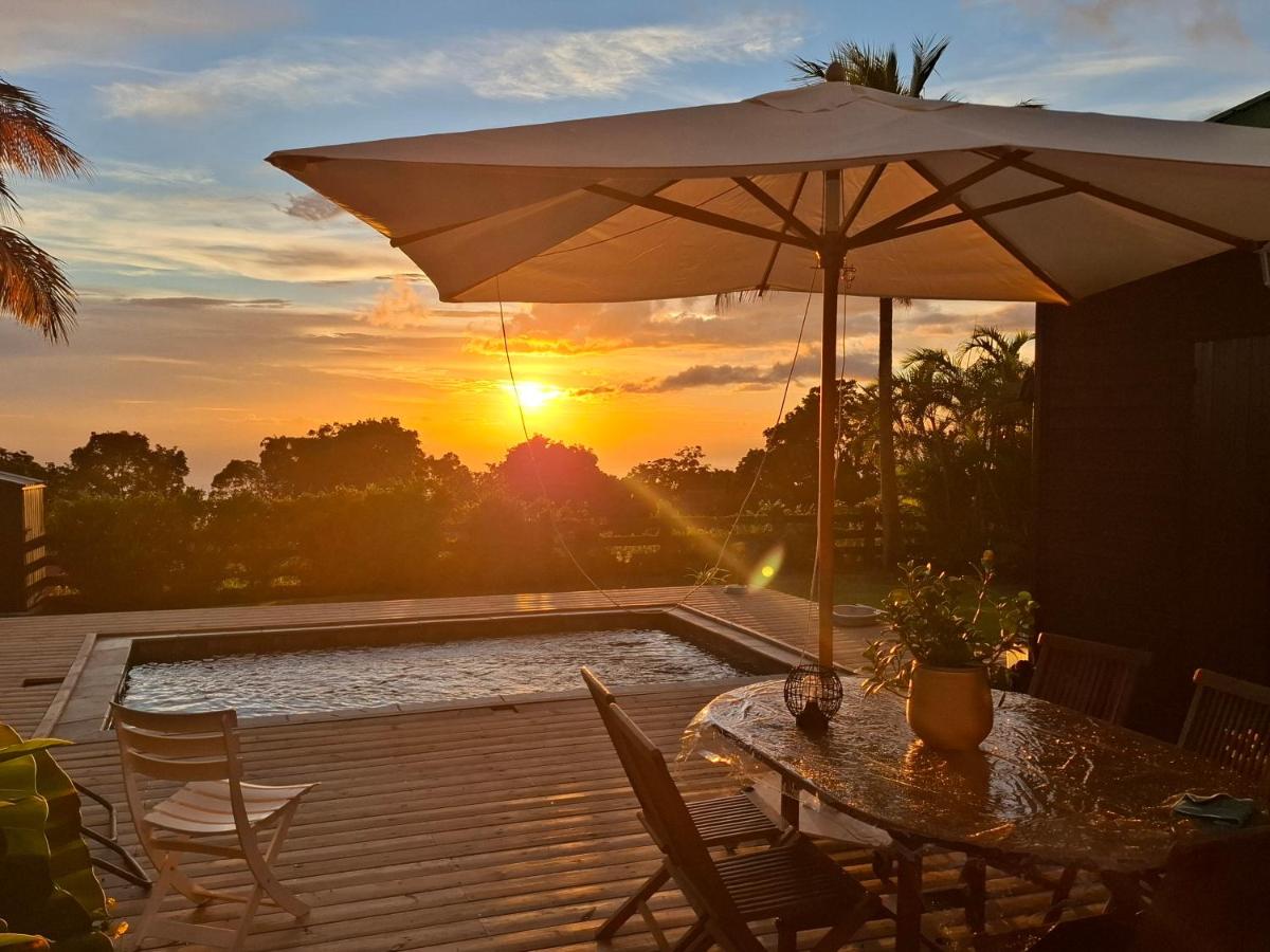 Chalet vue mer, piscine - Bed and Breakfast Saint-Claude