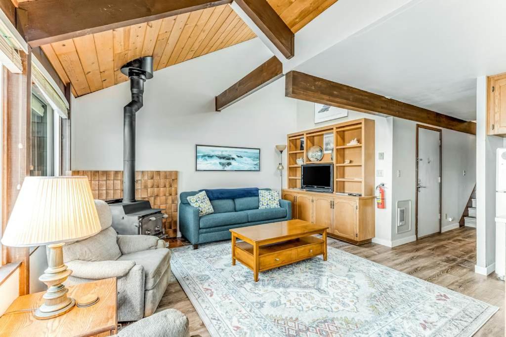 Embarcadero Condo #E225 - Ferienwohnung Newport (Oregon)