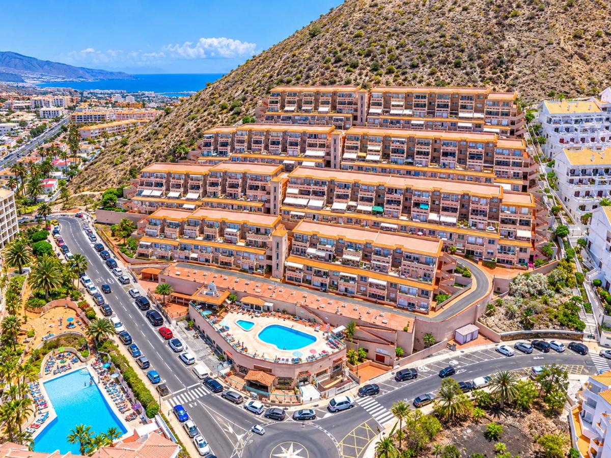 The Heights Sea View Residence - Bed and Breakfast Los Cristianos