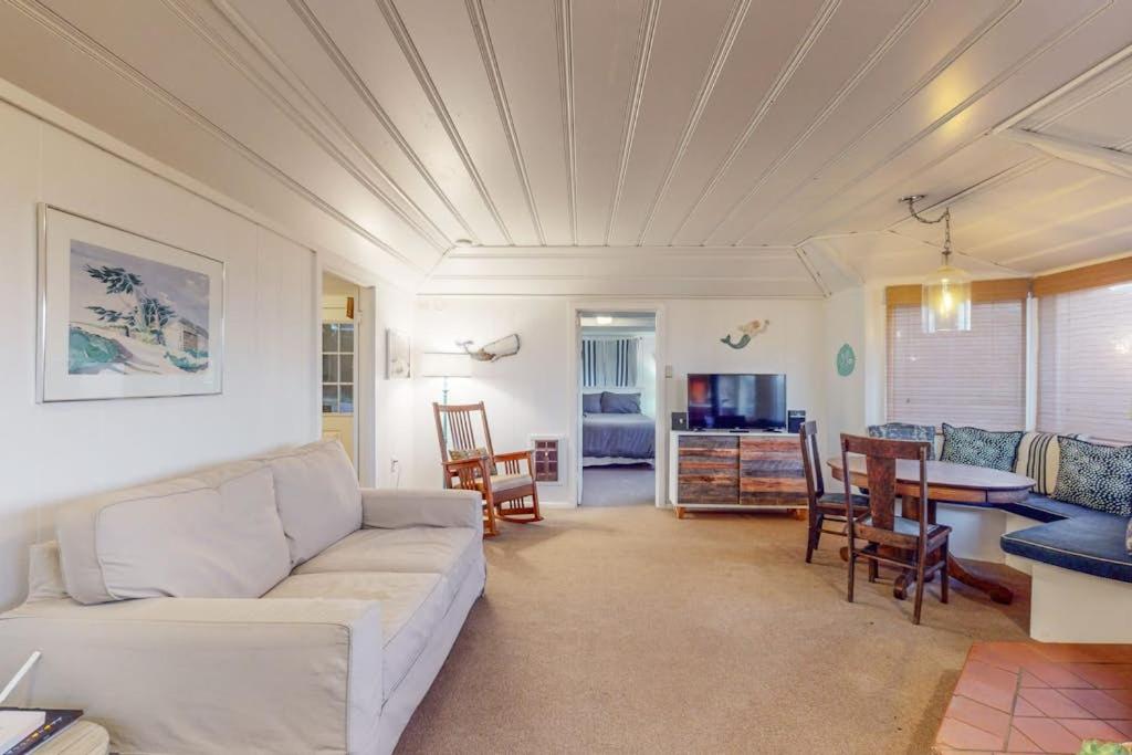 Seaside Cottage - B&B Bodega Bay