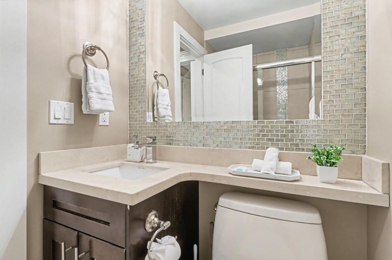 Cozy 1 Bedroom Suite - B&B Vancouver
