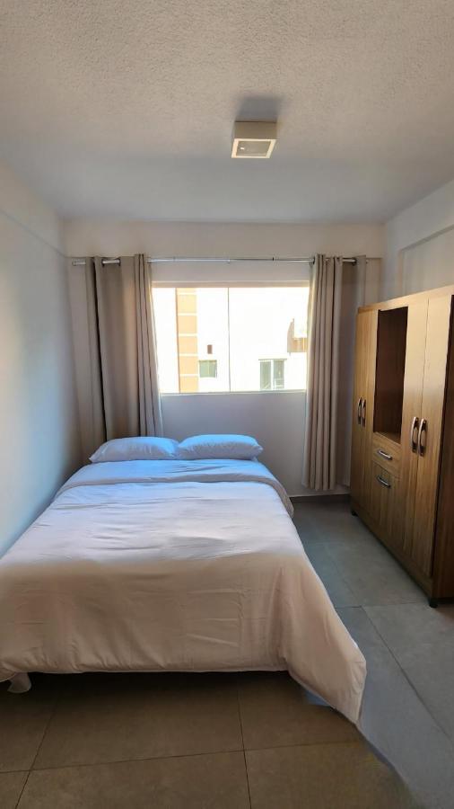 Universiflat-Flat 26A Cama casal Garagem Portaria 24h - B&B Ponta Grossa