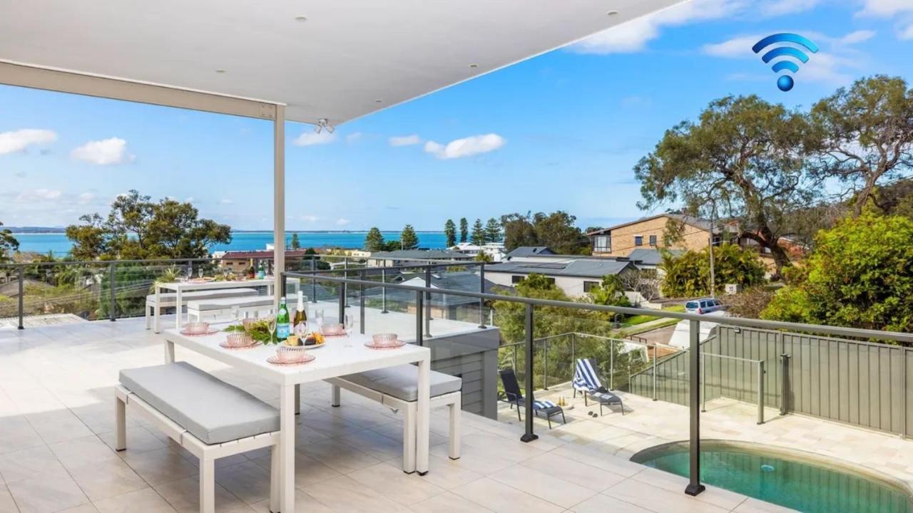Coastal Breezes - B&B Carlotta