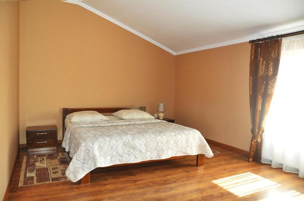 Large Double or Twin Room