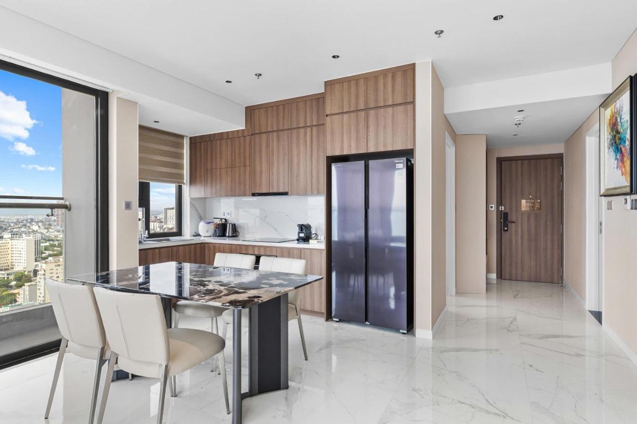 Two-Bedroom Apartment with Balcony and Sea View