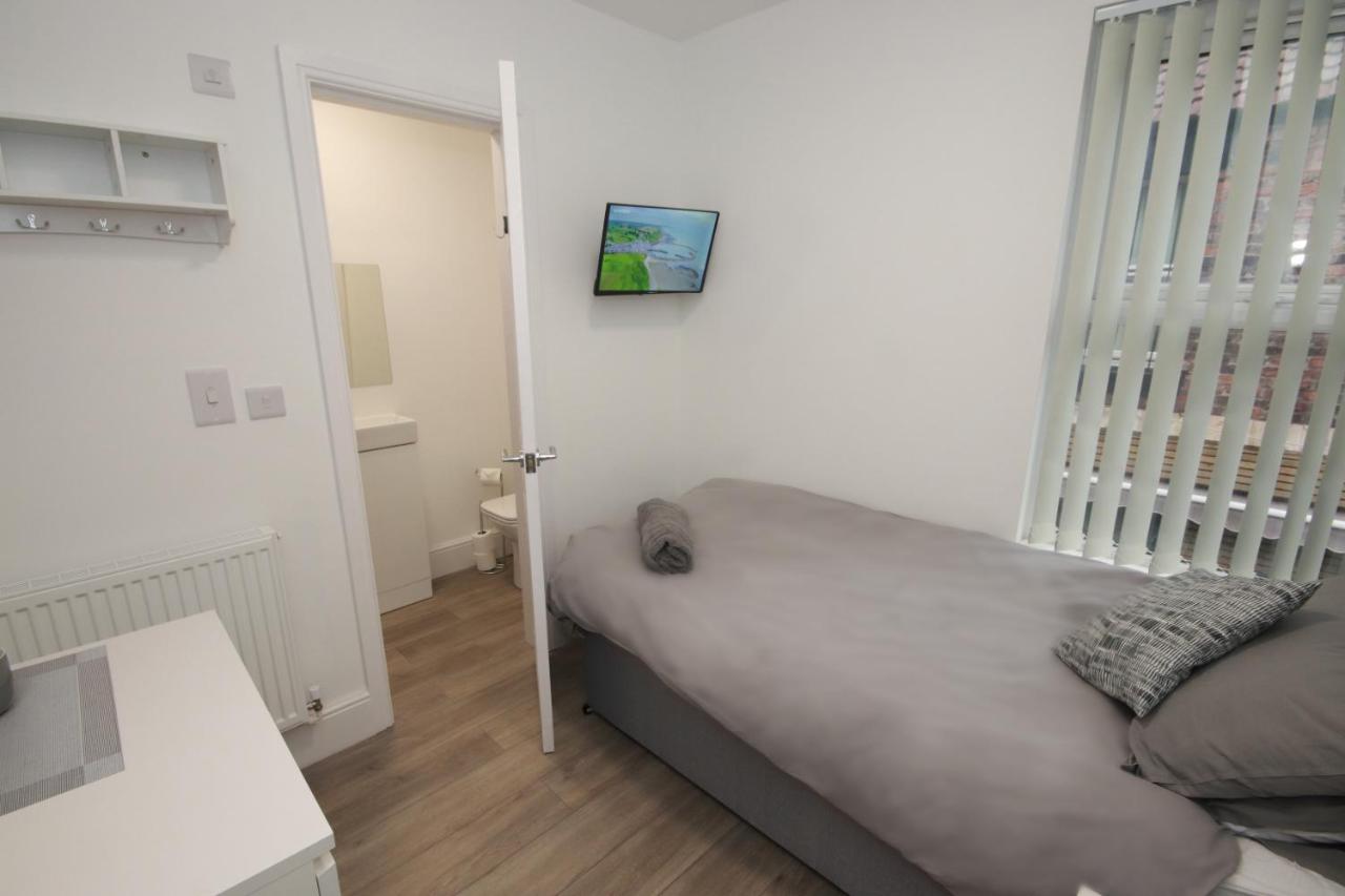 Single Room with Bathroom