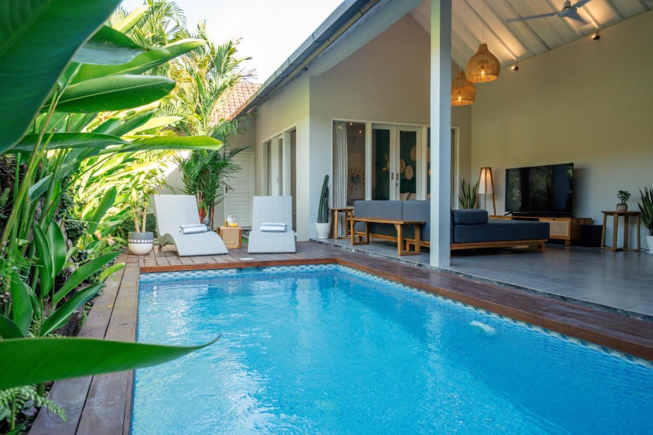 Casa Oliva - Quiet 2BR Pool Oasis, Walk to Seminyak Eat Street - B&B Seminyak