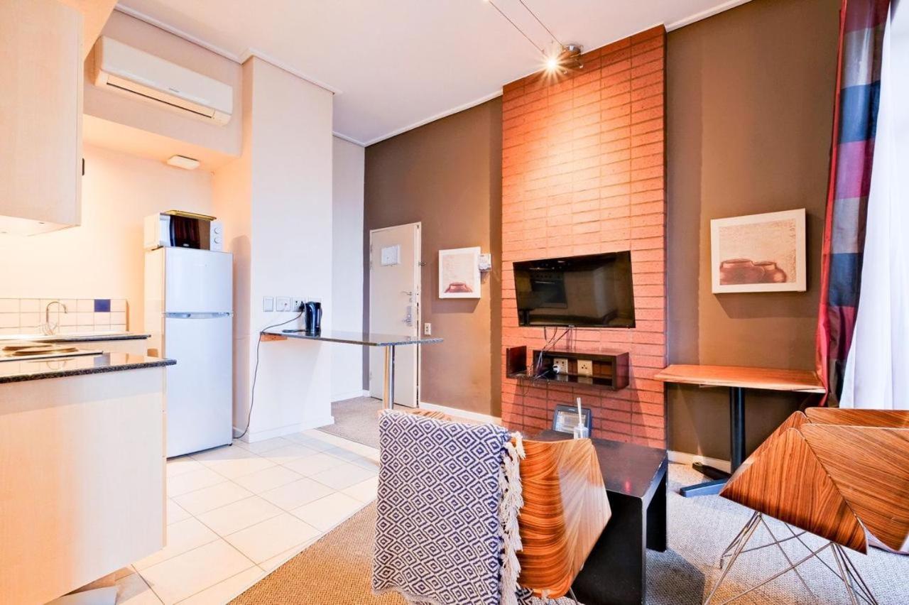 Tlotliso Suites - Chambres d'hôtes Johannesbourg