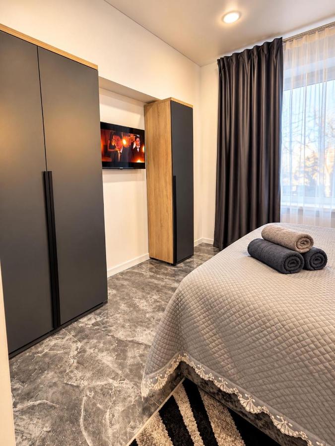 Apartament ultra-central - Chambres d'hôtes Édineț
