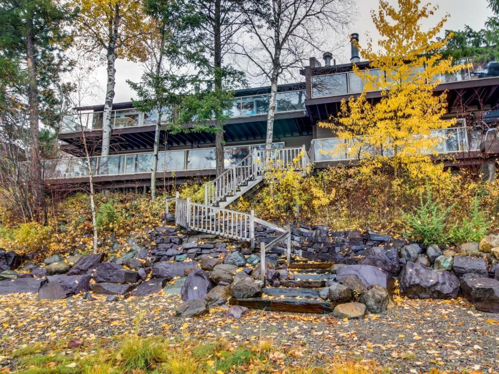 Bay Point Lakefront 1B Down - B&B