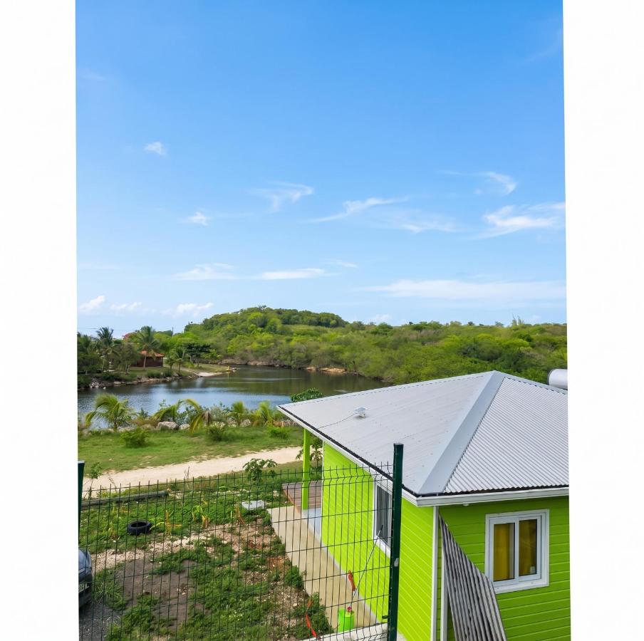 Bungalow élégant à Anse-Bertrand avec jardin privé - B&B Anse-Bertrand