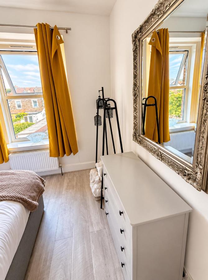 Weston Central Retreat 1-Bed Flat near Beach, Train & Town - B&B Weston-super-Mare