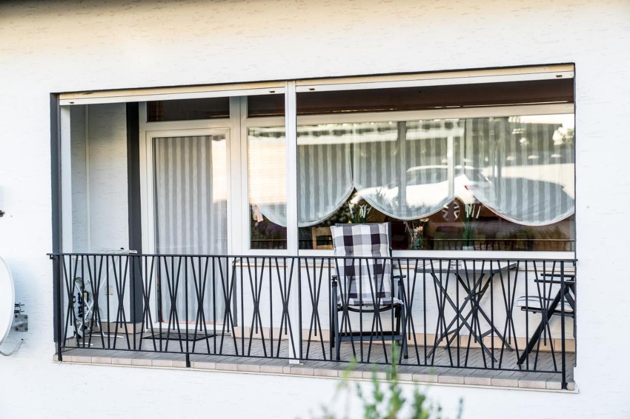 Tweepersoonskamer met 1 of 2 Bedden en Balkon