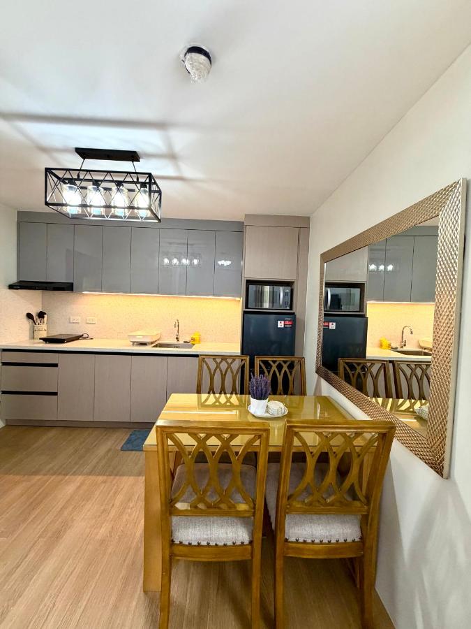 Elegant & Luxurious 1-BR Unit at The Loop CDO - Bed and Breakfast Pontud