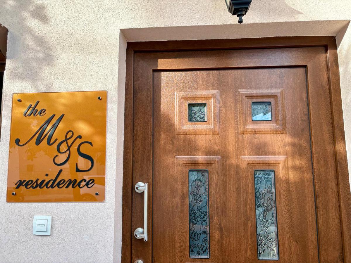 The M&S Residence - Bed and Breakfast Volos