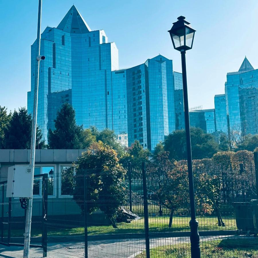 Orion Residence LUX Penthouses - B&B Almaty