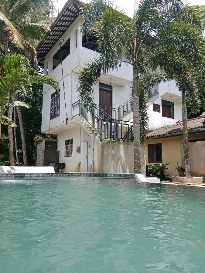 sunny mound unawatuna - Bed and Breakfast Unawatuna