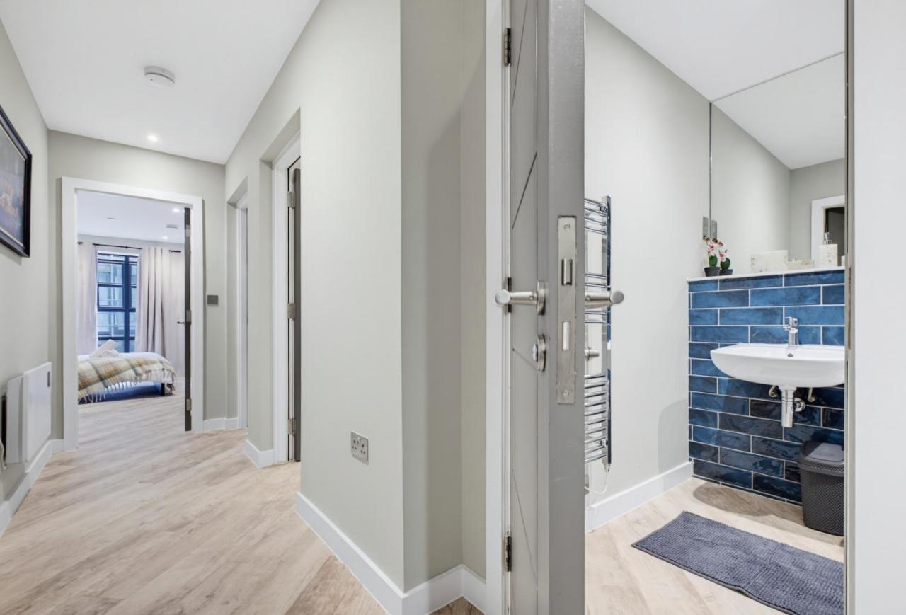 Stylish 1-Bed Apartment in Digbeth near Bullring - B&B Birmingham
