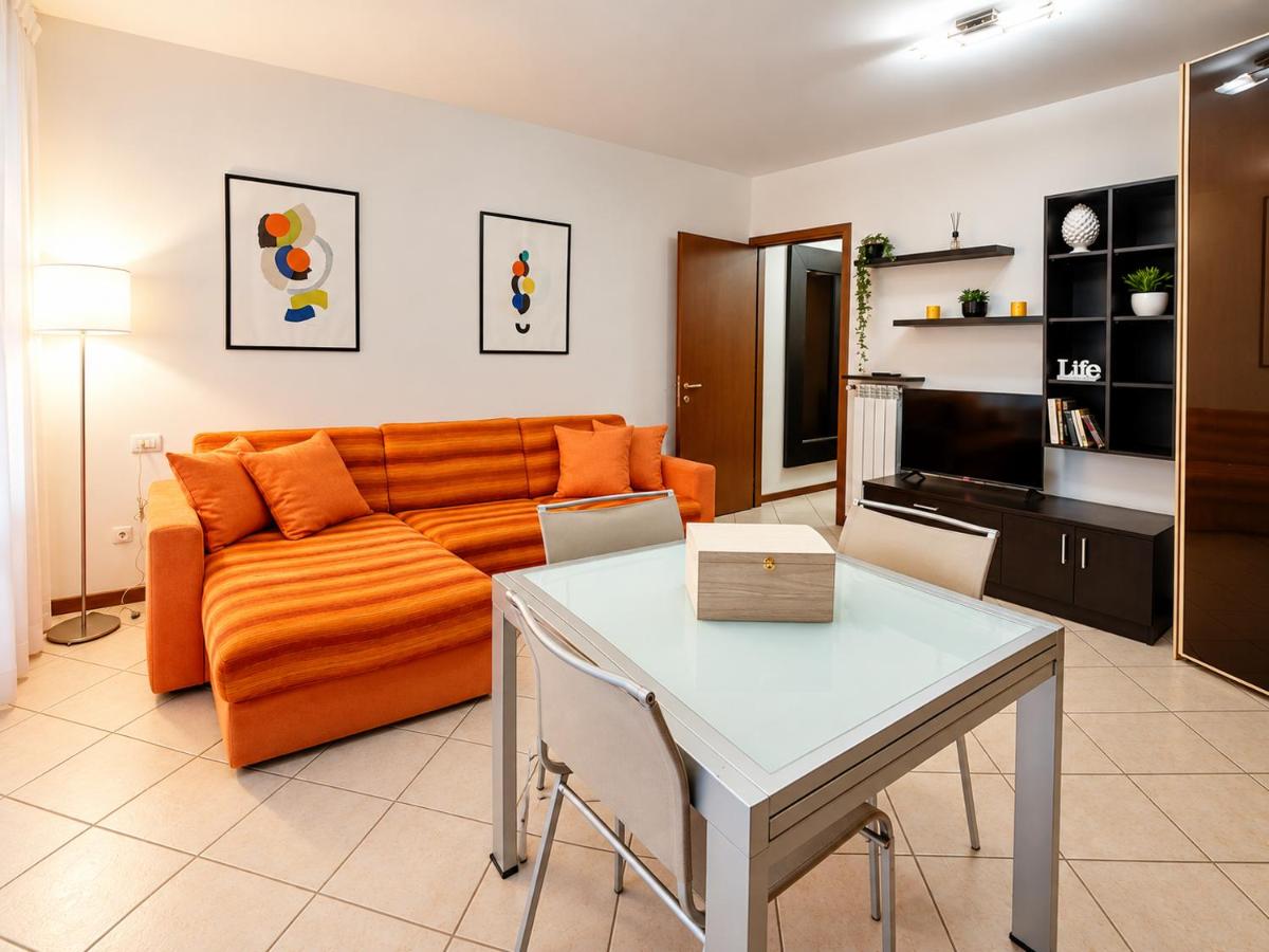 Monolocale-7 minuti da Bergamo, 10 minuti Milan Bergamo Airport - B&B Gorle