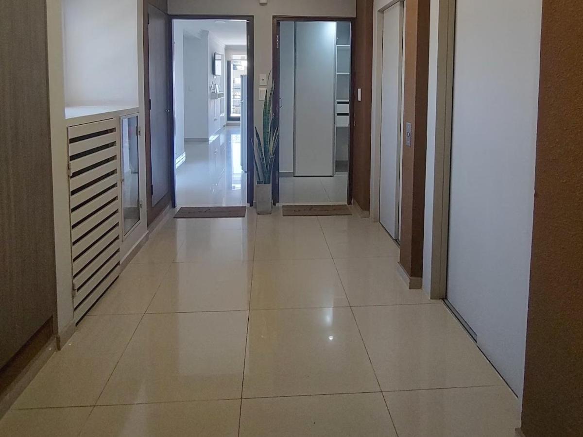Depto Urbano - balcon, cafe y wifi - B&B Santiago del Estero