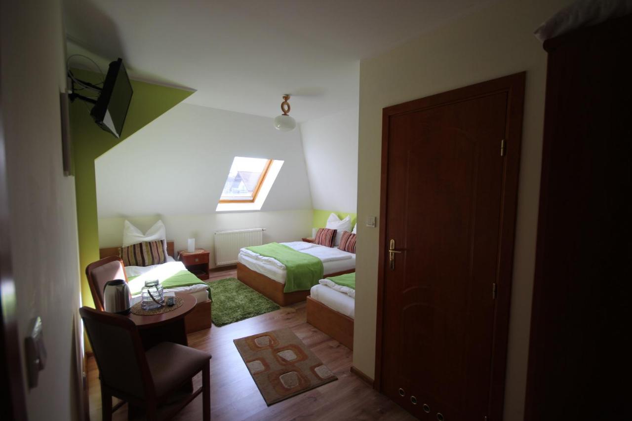Quadruple Room with Bathroom