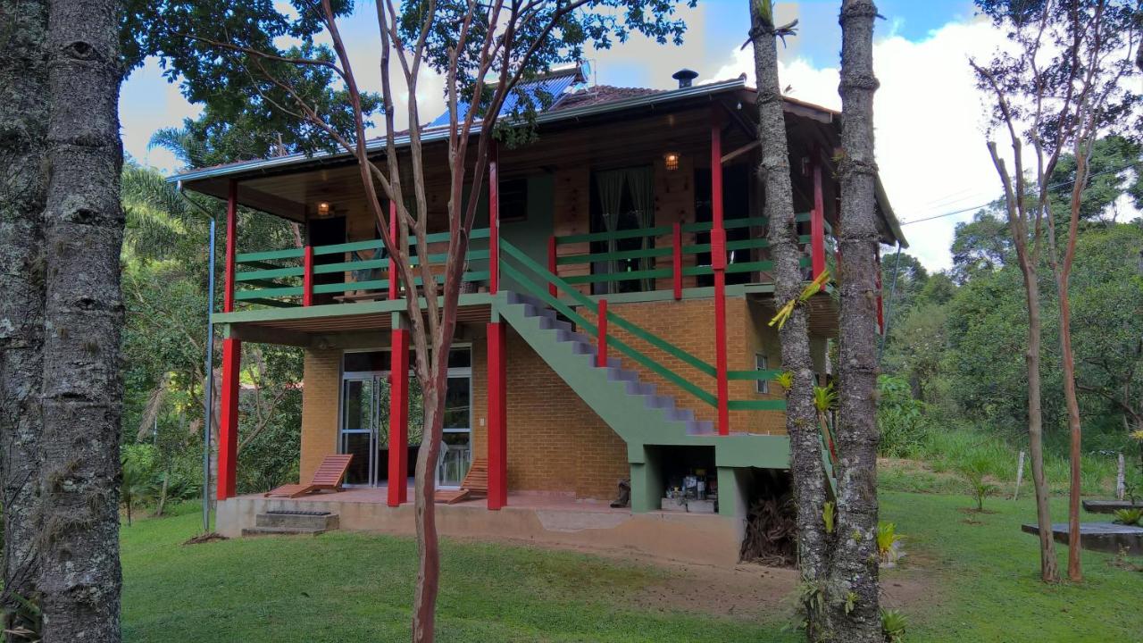 Pousada Sítio das Astrapéias - B&B