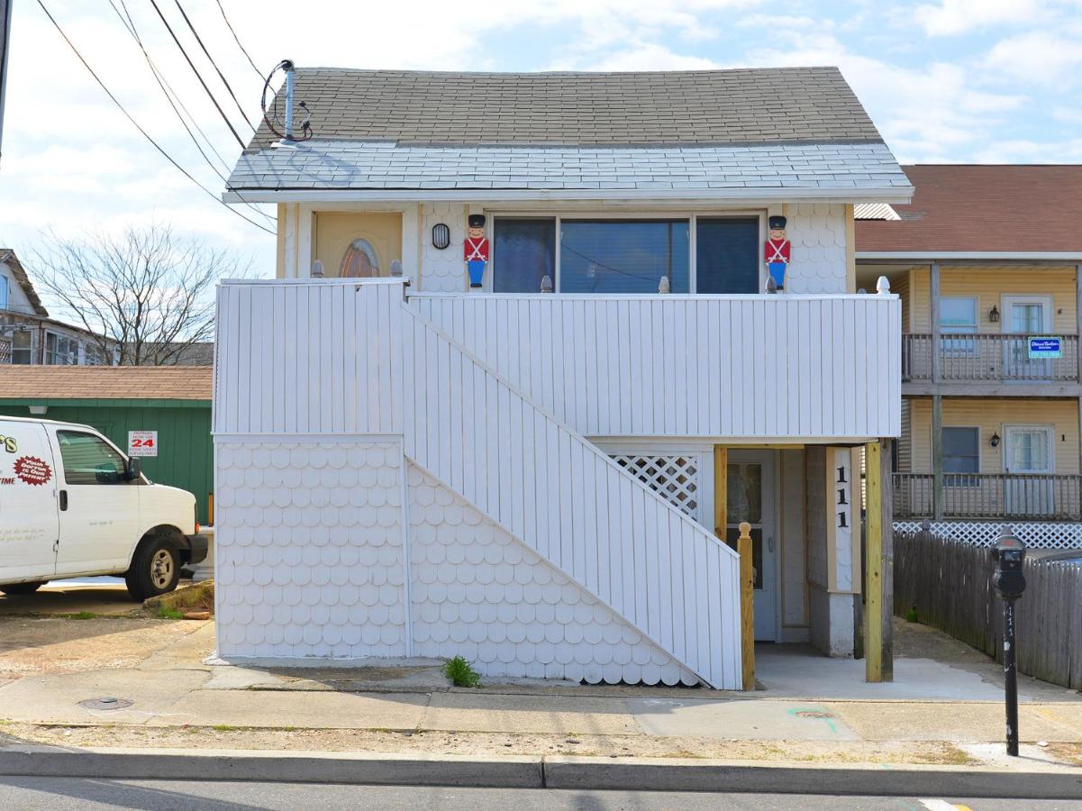 Shore Beach Houses - 111 Lincoln Ave - B&B
