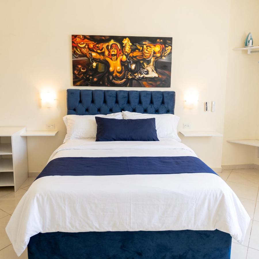 Departamento 22,cerca del CAS , CIMA, CRIT, consulado,Galerias mall y centro de gobierno - Chambres d'hôtes Hermosillo