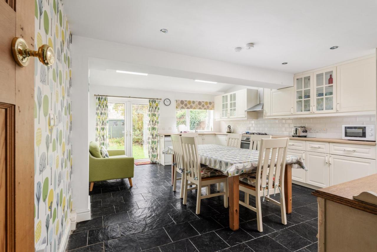 Music Lovers Piano Pets OK & Driveway Parking - Chambres d'hôtes Liverpool