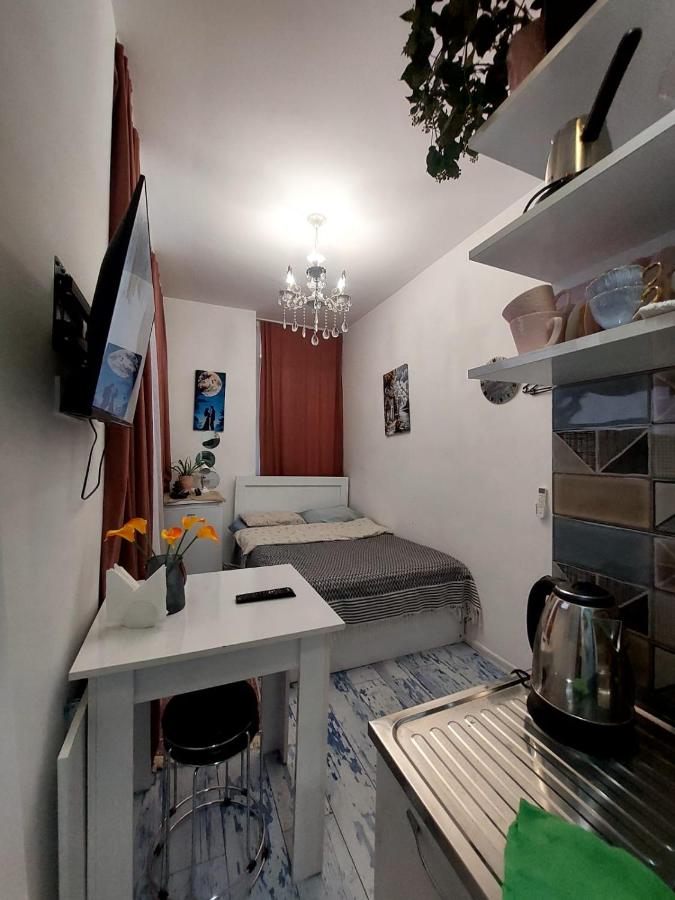 ModuliArt - Bed and Breakfast Batoemi