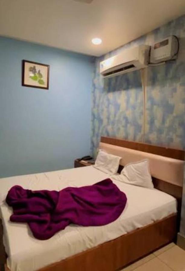 R G apartment family - B&B Jaipur