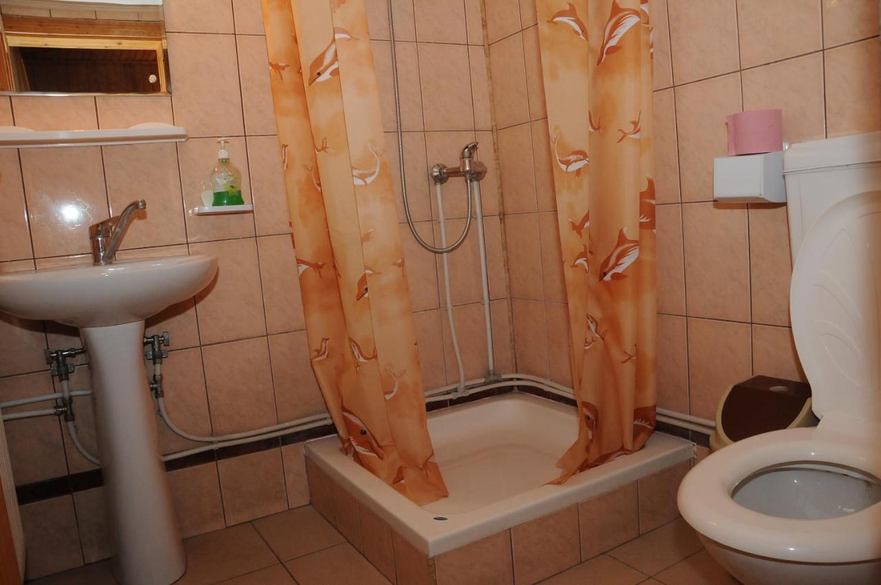Basic Triple Room