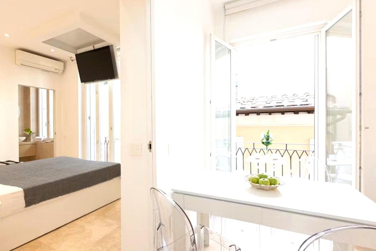 Quiet Luxury Retreat - B&B Milan