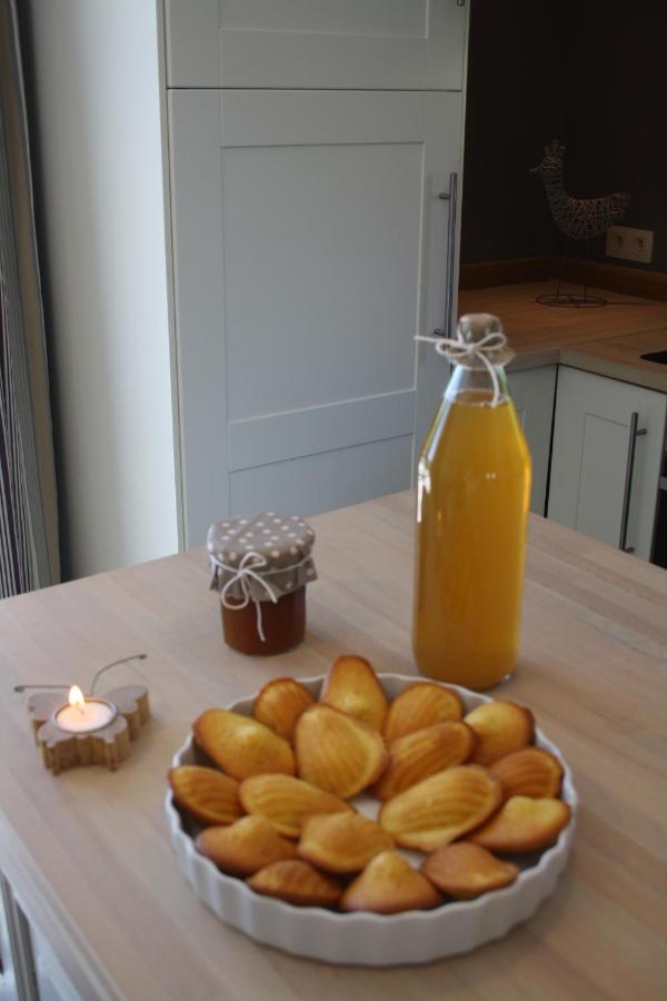 A l´Ombre Du Clocher - Bed and Breakfast Montbliart