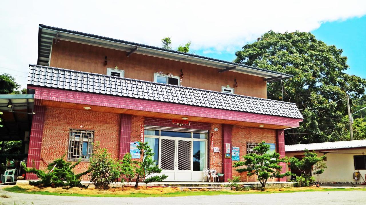 Lu Ding Ji B&B - Bed and Breakfast Longtian