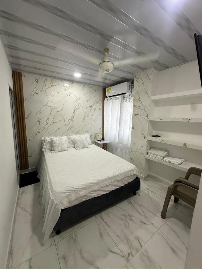 Aparta estudio SAYBER - B&B Santa Marta