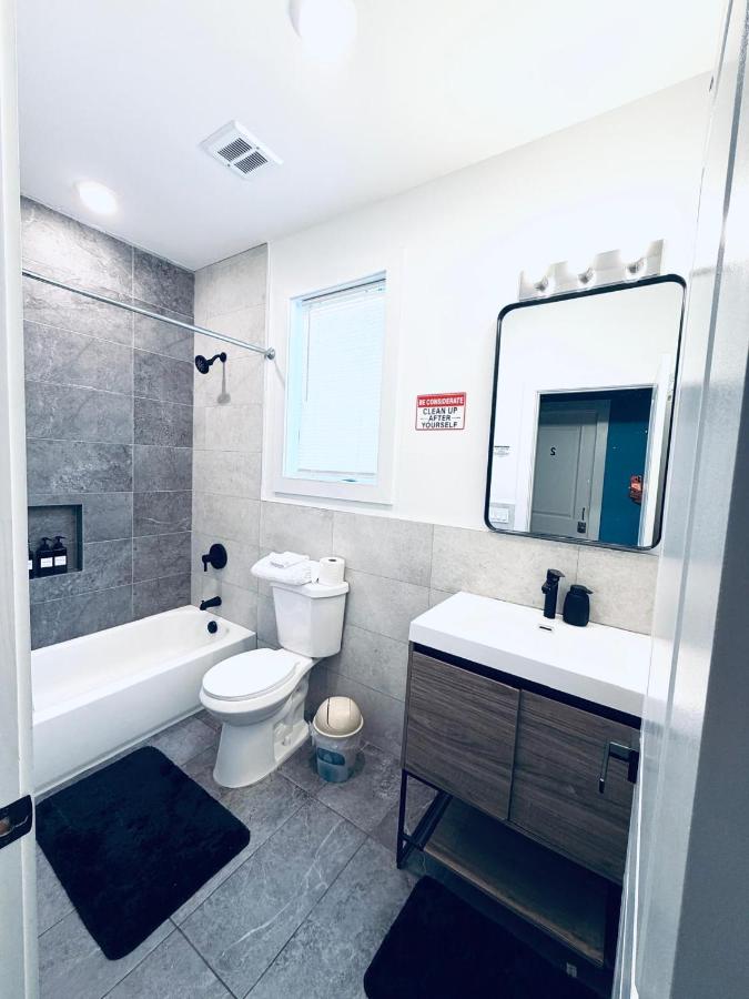 Doppelzimmer mit Gemeinschaftsbad